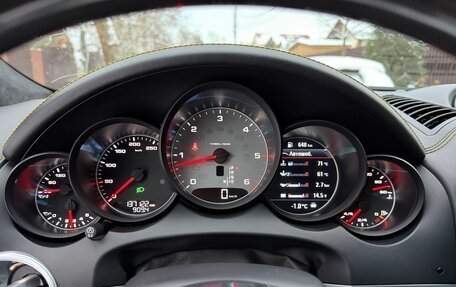 Porsche Cayenne III, 2015 год, 5 999 000 рублей, 25 фотография