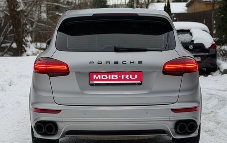 Porsche Cayenne III, 2015 год, 5 999 000 рублей, 28 фотография
