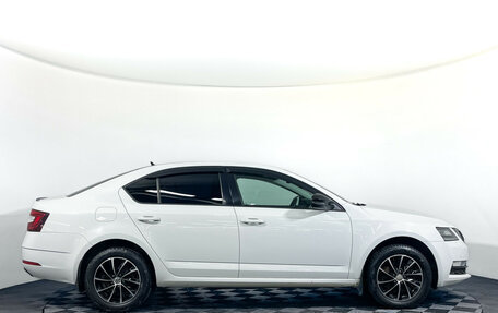 Skoda Octavia, 2018 год, 1 797 000 рублей, 4 фотография