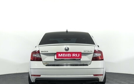 Skoda Octavia, 2018 год, 1 797 000 рублей, 6 фотография