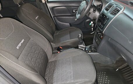 Renault Sandero II рестайлинг, 2018 год, 965 000 рублей, 12 фотография