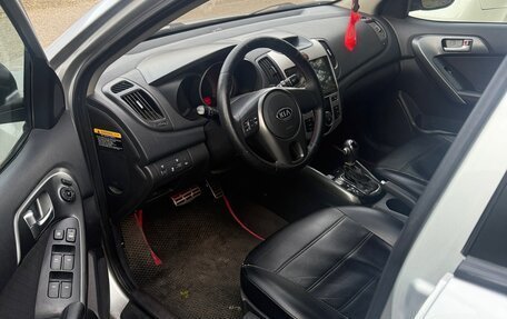 KIA Cerato III, 2011 год, 830 000 рублей, 2 фотография