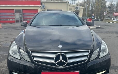 Mercedes-Benz E-Класс, 2013 год, 1 500 000 рублей, 3 фотография