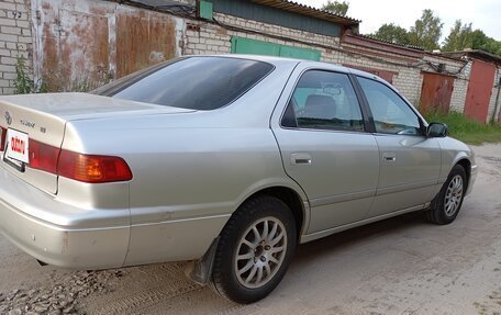 Toyota Camry, 1999 год, 199 000 рублей, 4 фотография