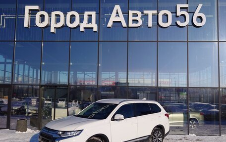 Mitsubishi Outlander III рестайлинг 3, 2019 год, 2 250 000 рублей, 1 фотография