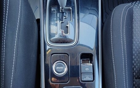 Mitsubishi Outlander III рестайлинг 3, 2019 год, 2 250 000 рублей, 10 фотография