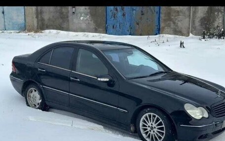 Mercedes-Benz C-Класс, 2001 год, 320 000 рублей, 1 фотография