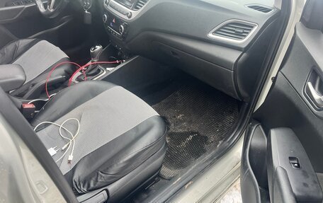 Hyundai Solaris II рестайлинг, 2018 год, 1 450 000 рублей, 15 фотография