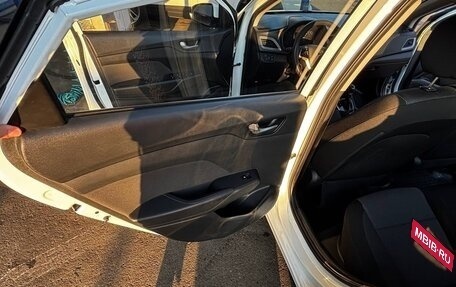 Hyundai Solaris II рестайлинг, 2019 год, 1 100 000 рублей, 15 фотография