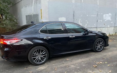 Toyota Camry, 2023 год, 4 250 000 рублей, 7 фотография