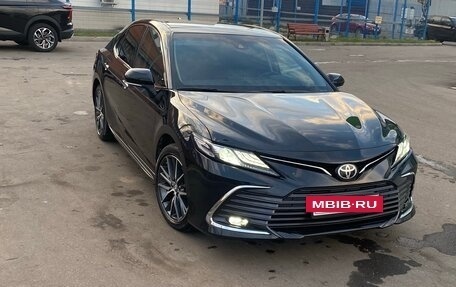 Toyota Camry, 2023 год, 4 250 000 рублей, 16 фотография