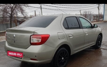 Renault Logan II, 2016 год, 729 000 рублей, 3 фотография