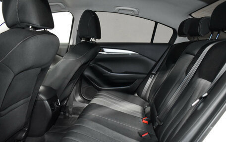 Mazda 6, 2020 год, 2 049 000 рублей, 13 фотография