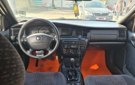 Opel Vectra B рестайлинг, 1996 год, 179 000 рублей, 4 фотография