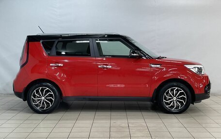 KIA Soul II рестайлинг, 2019 год, 1 999 000 рублей, 10 фотография