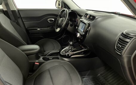 KIA Soul II рестайлинг, 2019 год, 1 999 000 рублей, 23 фотография