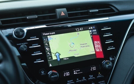 Toyota Camry, 2018 год, 2 890 000 рублей, 20 фотография