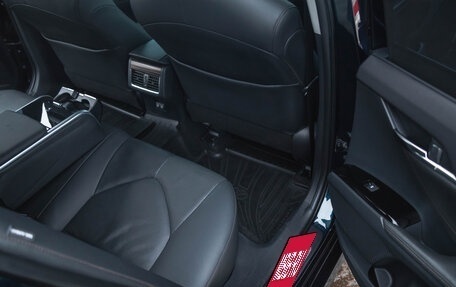 Toyota Camry, 2018 год, 2 890 000 рублей, 27 фотография