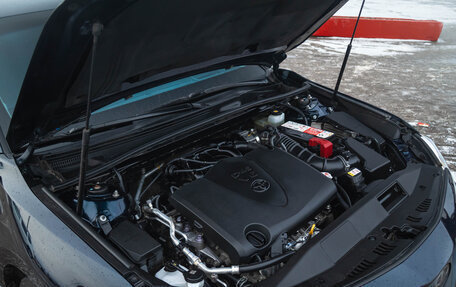 Toyota Camry, 2018 год, 2 890 000 рублей, 38 фотография