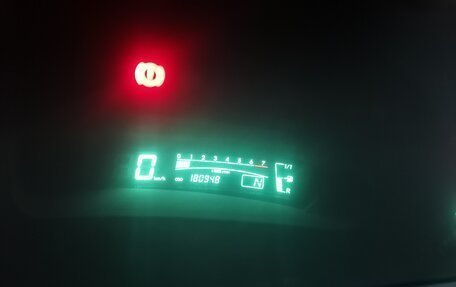 Toyota Yaris III рестайлинг, 2008 год, 700 000 рублей, 16 фотография