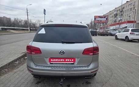 Volkswagen Touareg III, 2015 год, 2 850 000 рублей, 4 фотография