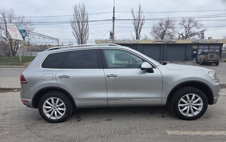 Volkswagen Touareg III, 2015 год, 2 850 000 рублей, 6 фотография