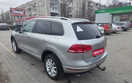 Volkswagen Touareg III, 2015 год, 2 850 000 рублей, 3 фотография
