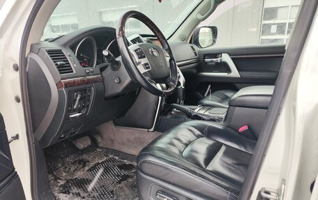 Toyota Land Cruiser 200, 2013 год, 4 100 000 рублей, 7 фотография