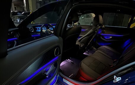 Mercedes-Benz E-Класс, 2019 год, 4 500 000 рублей, 11 фотография