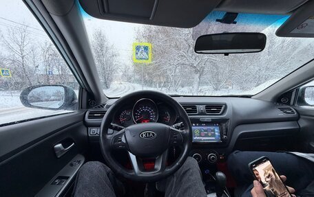 KIA Rio III рестайлинг, 2011 год, 700 000 рублей, 12 фотография