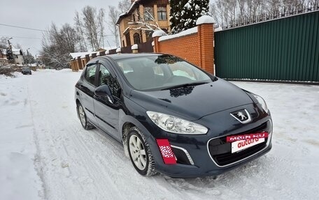 Peugeot 308 II, 2011 год, 950 000 рублей, 15 фотография