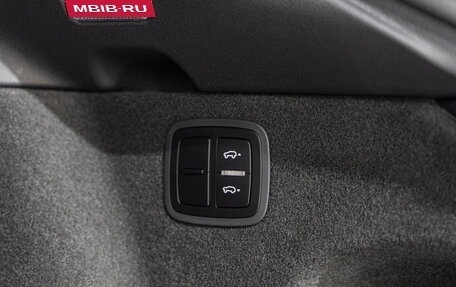 Porsche Macan I рестайлинг, 2025 год, 11 890 000 рублей, 26 фотография