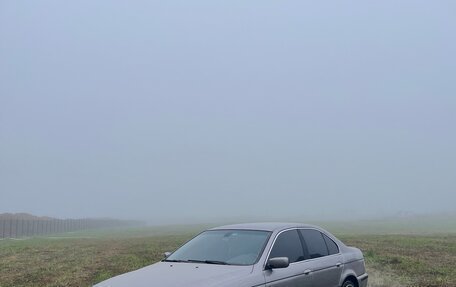 BMW 5 серия, 2000 год, 950 000 рублей, 19 фотография