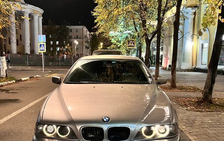 BMW 5 серия, 2000 год, 950 000 рублей, 17 фотография