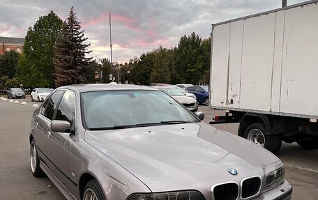 BMW 5 серия, 2000 год, 950 000 рублей, 16 фотография