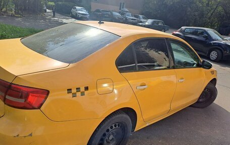 Volkswagen Jetta VI, 2015 год, 550 000 рублей, 7 фотография