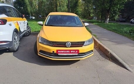 Volkswagen Jetta VI, 2015 год, 550 000 рублей, 8 фотография