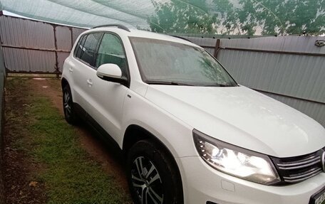 Volkswagen Tiguan I, 2015 год, 1 350 000 рублей, 3 фотография