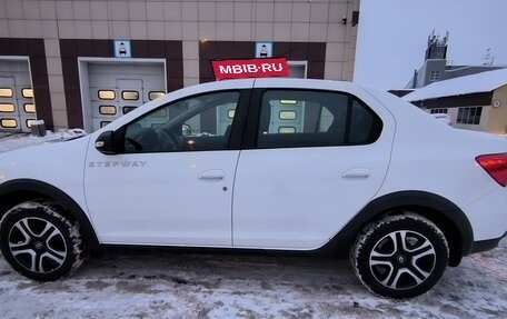 Renault Logan II, 2018 год, 1 100 000 рублей, 8 фотография