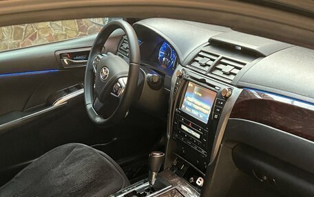 Toyota Camry, 2015 год, 1 850 000 рублей, 2 фотография