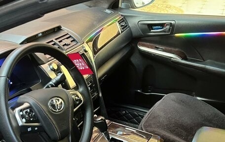 Toyota Camry, 2015 год, 1 850 000 рублей, 3 фотография