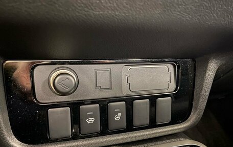 Mitsubishi Outlander III рестайлинг 3, 2018 год, 1 949 000 рублей, 19 фотография