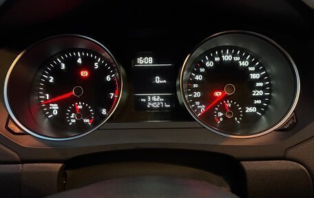 Volkswagen Jetta VI, 2015 год, 990 000 рублей, 5 фотография