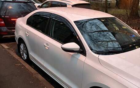 Volkswagen Jetta VI, 2015 год, 990 000 рублей, 3 фотография