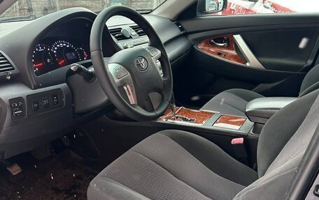 Toyota Camry, 2011 год, 1 150 000 рублей, 5 фотография