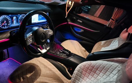 Mercedes-Benz E-Класс, 2019 год, 3 500 000 рублей, 7 фотография