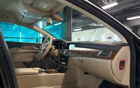 Mercedes-Benz CLS, 2012 год, 2 180 000 рублей, 14 фотография