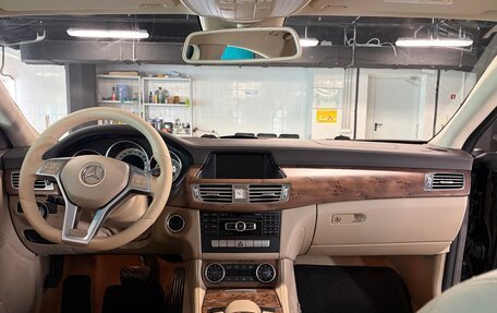 Mercedes-Benz CLS, 2012 год, 2 180 000 рублей, 18 фотография