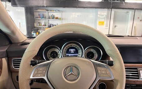 Mercedes-Benz CLS, 2012 год, 2 180 000 рублей, 21 фотография