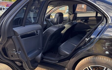 Mercedes-Benz C-Класс, 2010 год, 950 000 рублей, 10 фотография